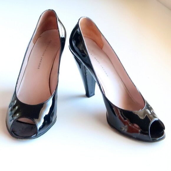 Marc Jacobs Black Patent Leather Peep Toe Heels / Pumps / Formal Dressy Shoes - Picture 11 of 16
